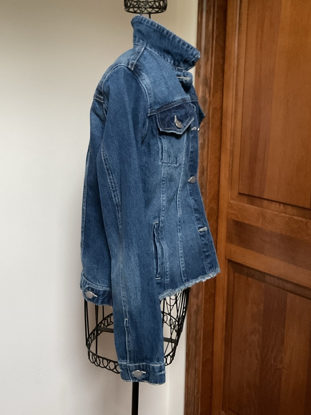 Joes jeans distressed Blue Denim Jacket - Women, Small - Picture 3 of 6